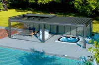 Lamellendach Kombination aus Lamellen und Glas