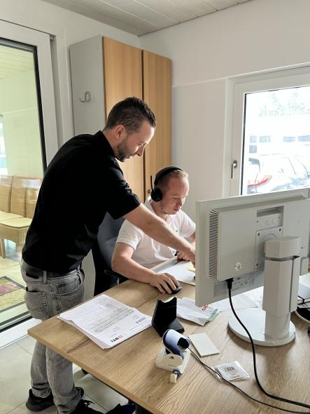 Im Büro bei Diefenbach